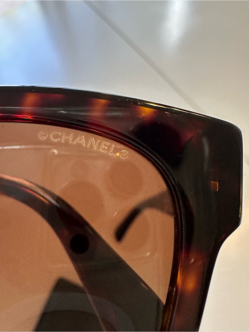 Chanel Sunglasses Dark Tortoise Brown Gradient Square Gold Logo Perf Cond 5380 A - Picture 9 of 10